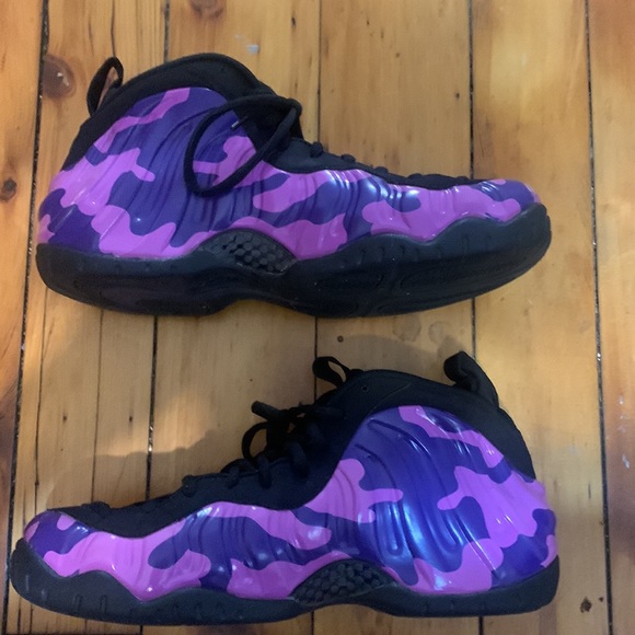 Nike Foamposite Pro Purple Camo - Picture 2 of 4